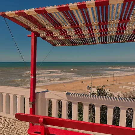 The Wild Ocean * Santa Cruz (Oeste)